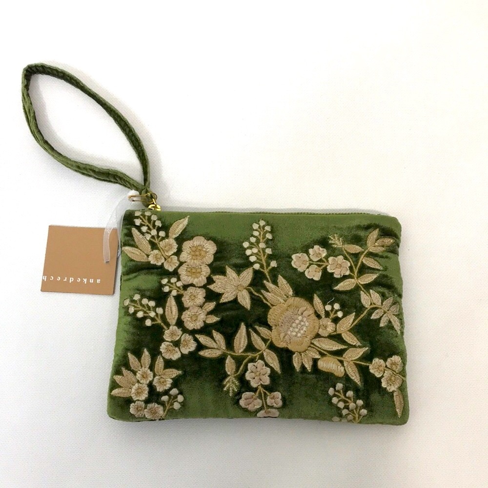 NWT ANKE DRECHSEL Embroidered Floral Clutch Bag In Green